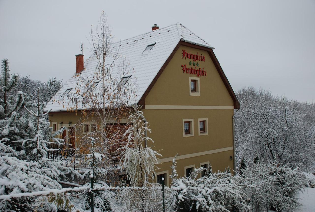 فندق إغيرفي  Hungaria Vendeghaz المظهر الخارجي الصورة
